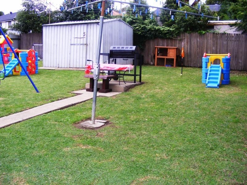 38 Freeman Parade, Mount Warrigal NSW 2528