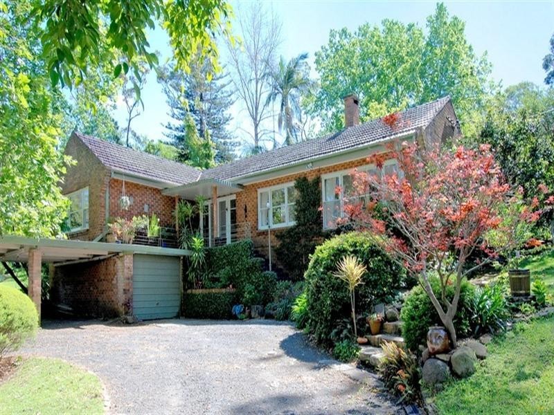 6 Holmden Avenue, Mangerton NSW 2500