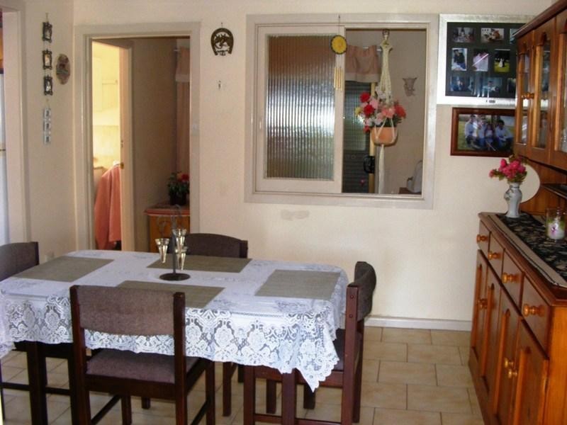 63 Weringa Avenue, Lake Heights NSW 2502