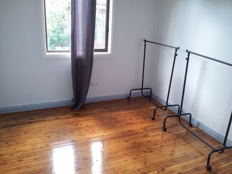 37 Murphys Avenue, Keiraville NSW 2500