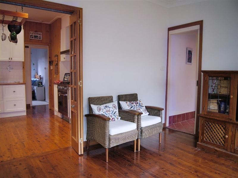 41 Yates Avenue, Mount Keira NSW 2500