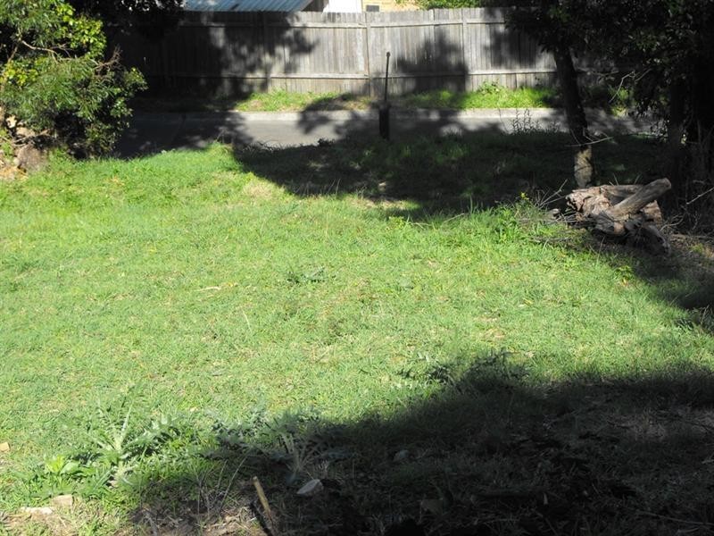 36 Sandalwood Road, Farmborough Heights NSW 2526