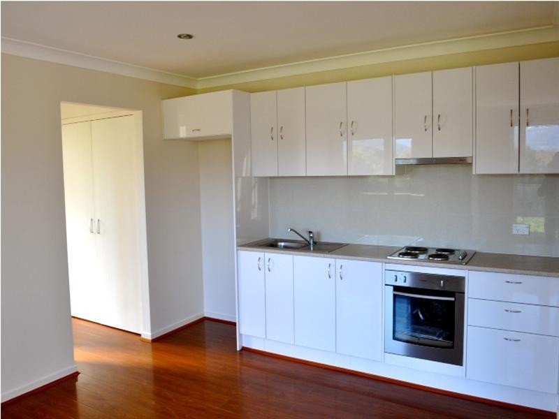 7 Curramore Terrace, Tullimbar NSW 2527
