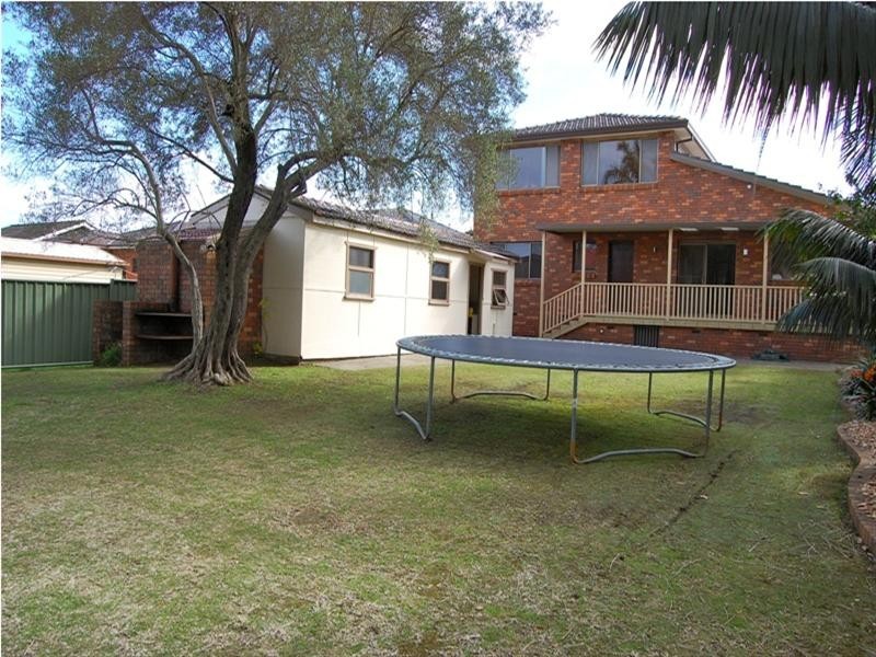 35 Charles Road, Fernhill NSW 2519
