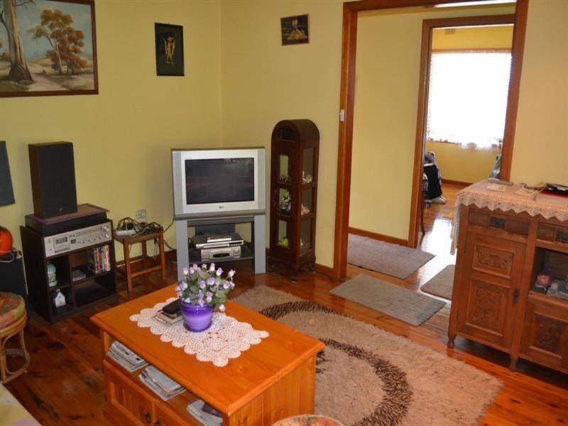 65 Denise Street, Lake Heights NSW 2502