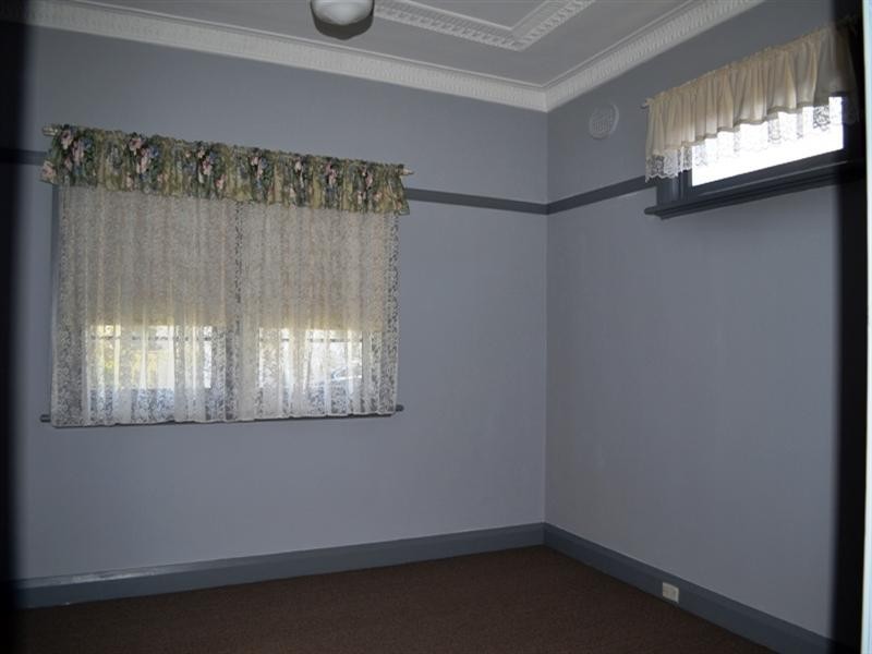 1 Jutland Avenue, Wollongong NSW 2500