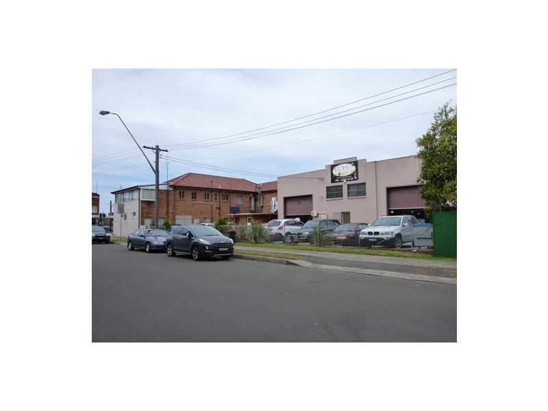 19-21 Princes Highway, Fairy Meadow NSW 2519