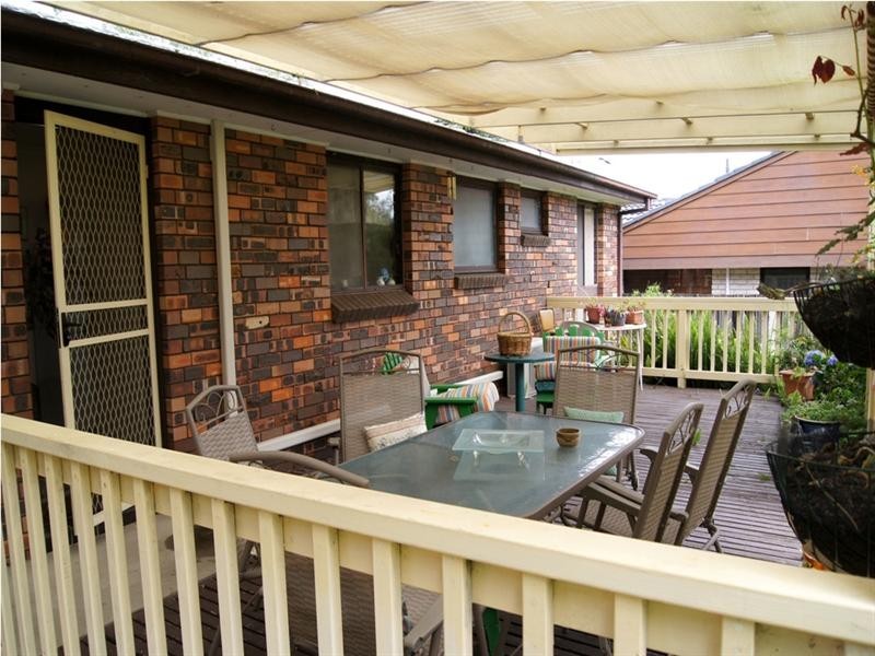 12 Ben Nevis Road, Farmborough Heights NSW 2526