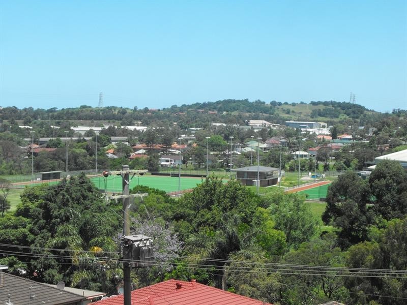 14 Bruce Street, Unanderra NSW 2526