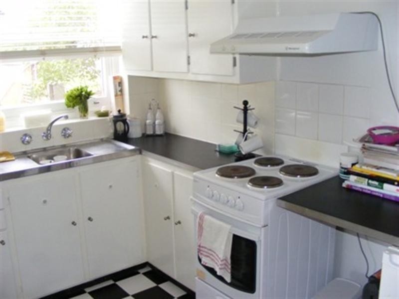 2/58 Mckenzie Avenue, Wollongong NSW 2500