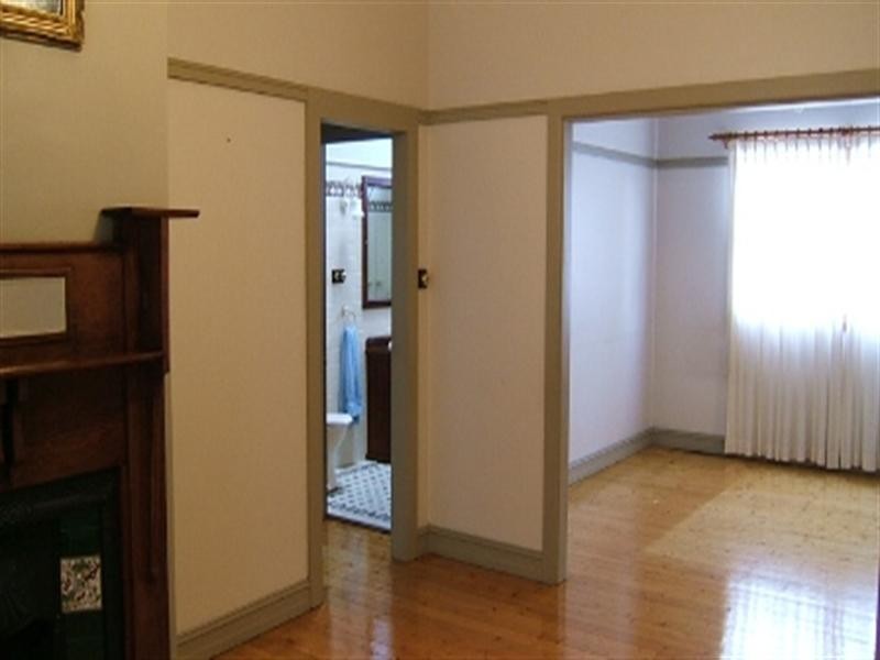 34 Hillcrest Street, Wollongong NSW 2500