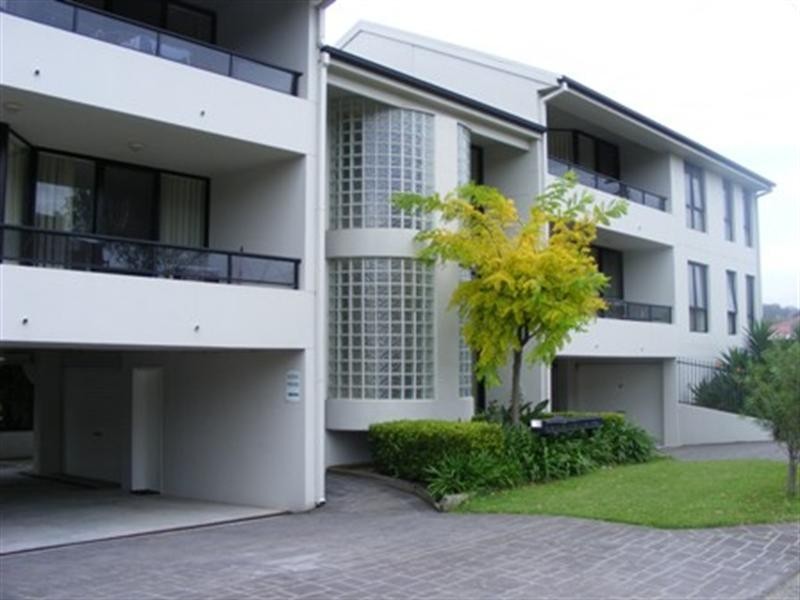 2/110 Kembla Street, Wollongong NSW 2500