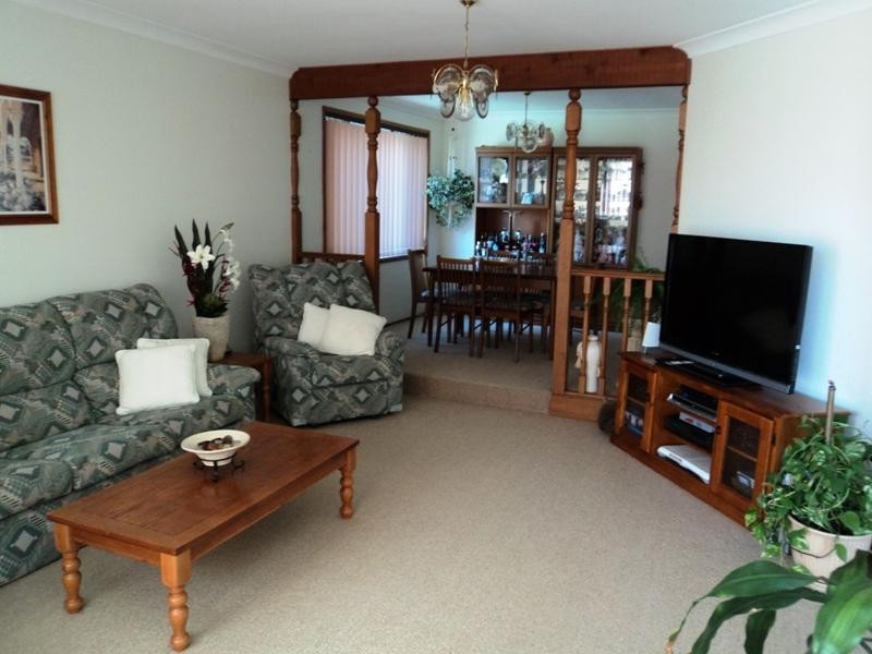36 Huxley Drive, Horsley NSW 2530