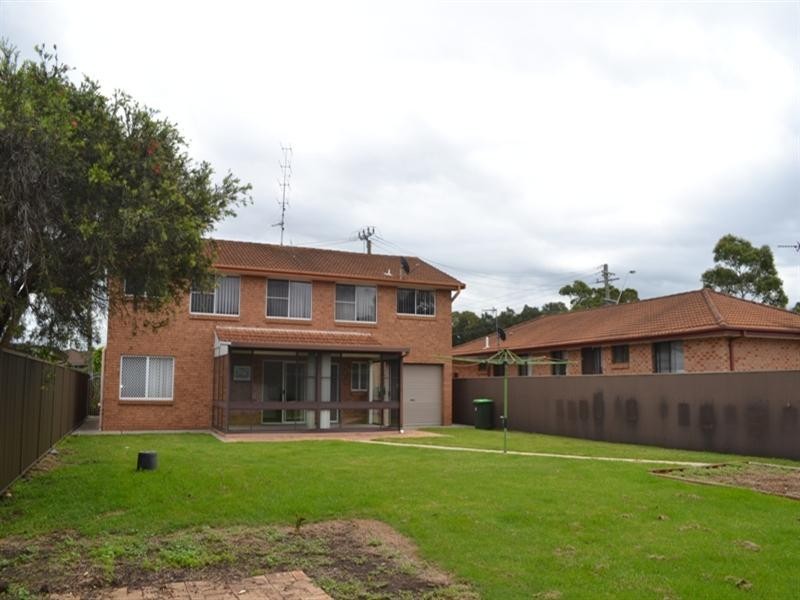 5 Antrim Avenue, Warilla NSW 2528