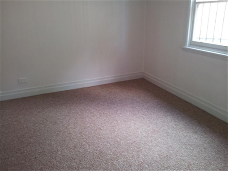 31 Bridge Street, Coniston NSW 2500