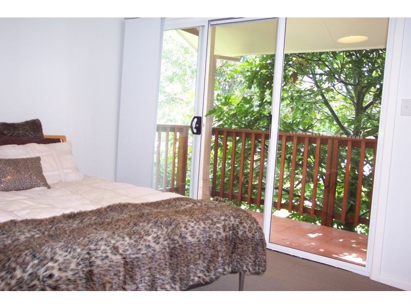 35 The Parkway, Balgownie NSW 2519