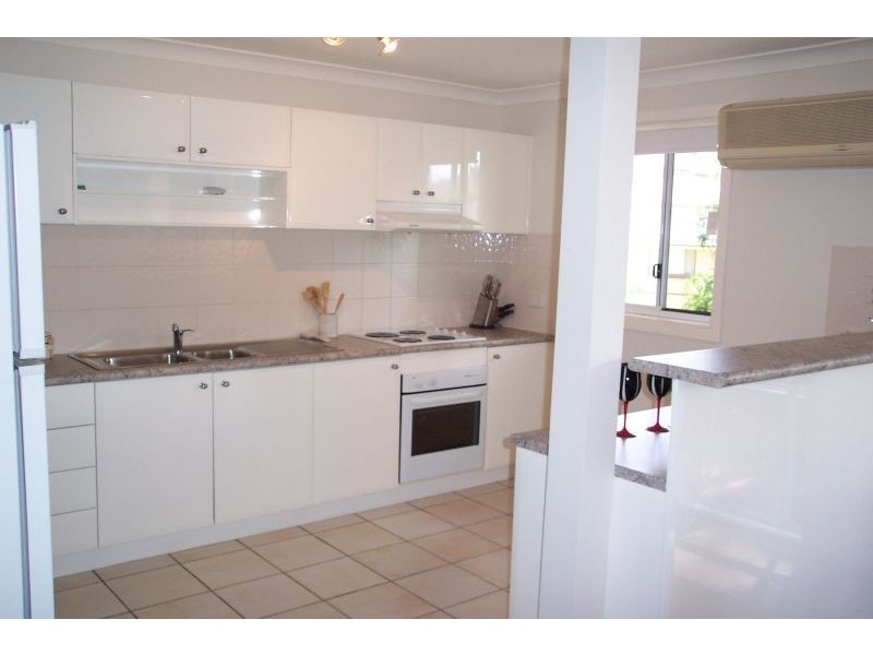 35 The Parkway, Balgownie NSW 2519