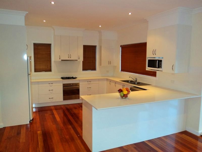 2 Scenic Place, Berkeley NSW 2506