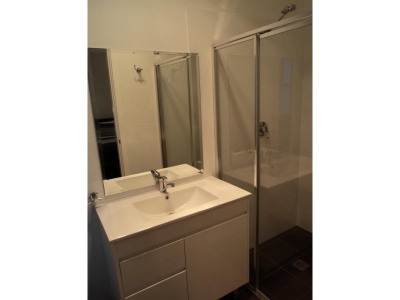 2 Scenic Place, Berkeley NSW 2506