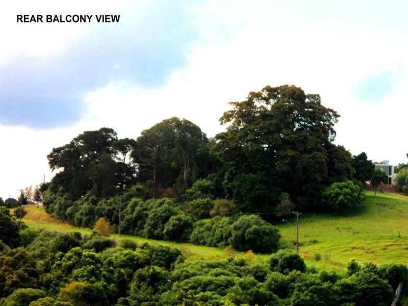 2 Scenic Place, Berkeley NSW 2506