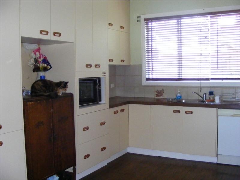 16 Allen Street, Mount Keira NSW 2500