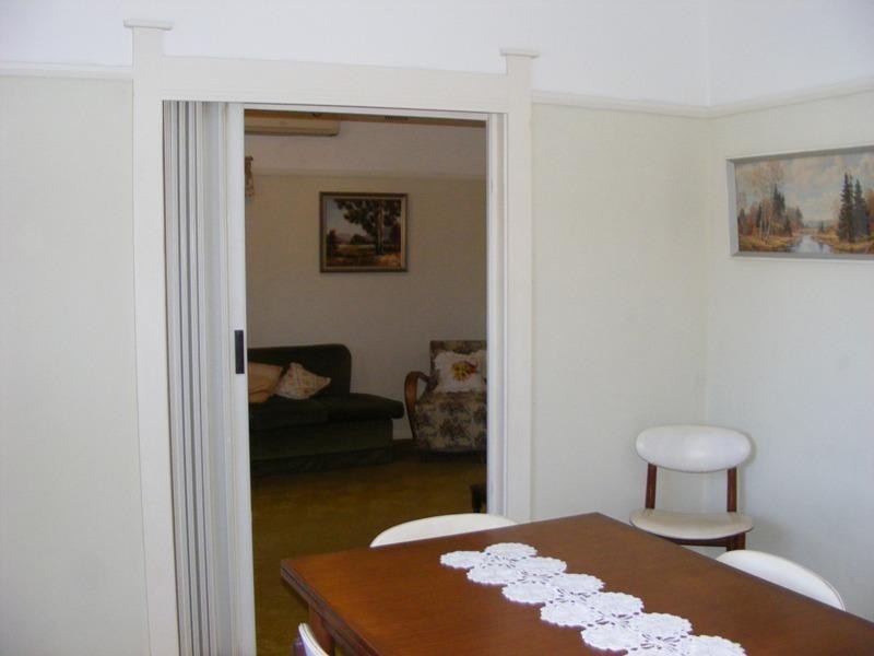 13 Vale Street, Mount Saint Thomas NSW 2500