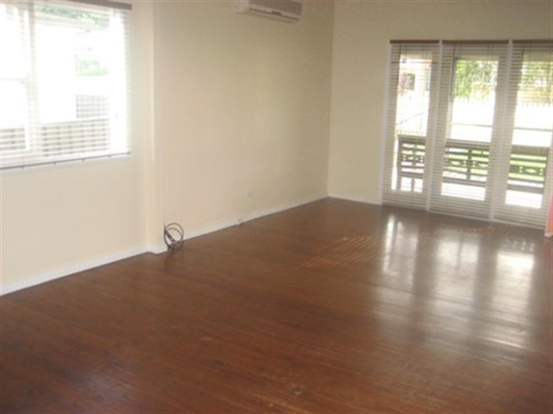 34 Preston Street, Figtree NSW 2525