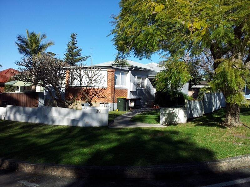 1/39 Murphys Avenue, Keiraville NSW 2500
