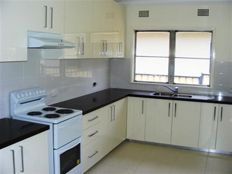 24 Eastern Street, Gwynneville NSW 2500