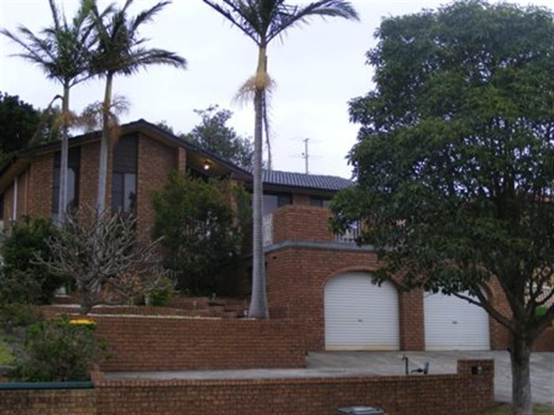 43 Hopman Crescent, Berkeley NSW 2506