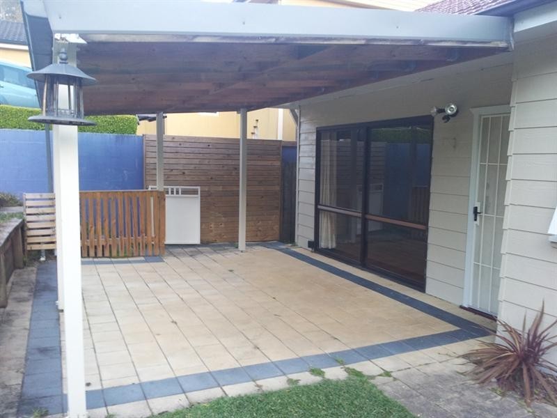 13 Morandoo Avenue, Mount Keira NSW 2500