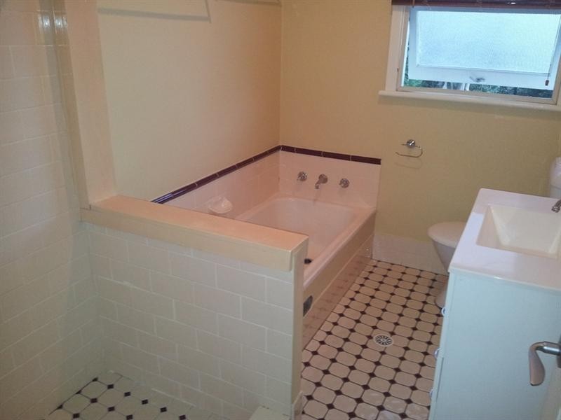 13 Morandoo Avenue, Mount Keira NSW 2500