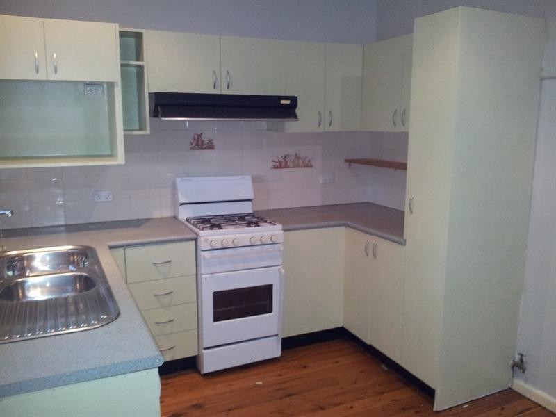 13 Morandoo Avenue, Mount Keira NSW 2500