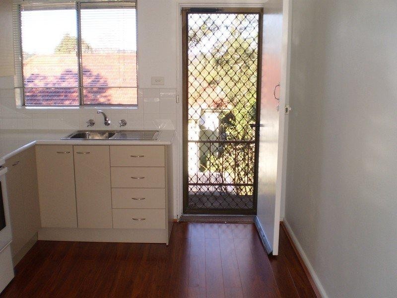 3/21 Yellagong Street, West Wollongong NSW 2500