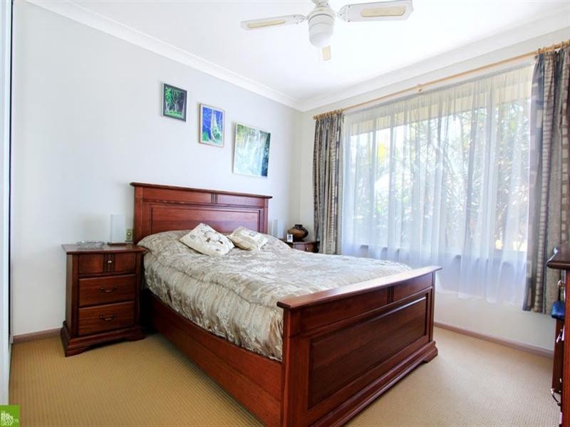 20 Cleverdon Crescent, Figtree NSW 2525