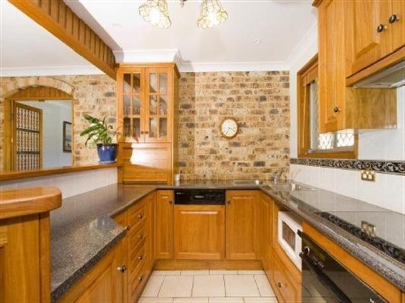 9 Jacaranda Avenue, Figtree NSW 2525