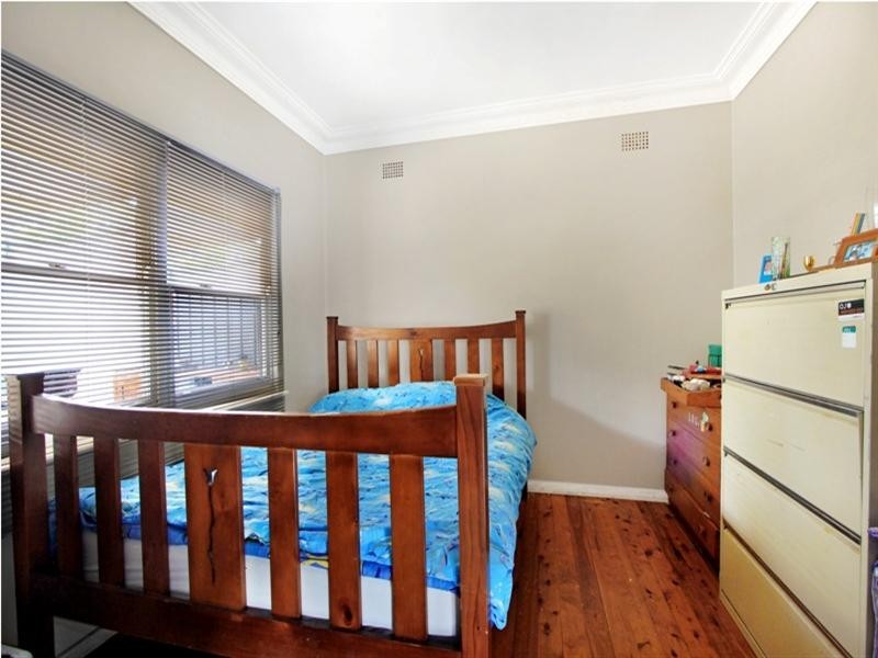 53 Denise Street, Lake Heights NSW 2502