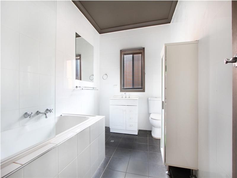 53 Denise Street, Lake Heights NSW 2502