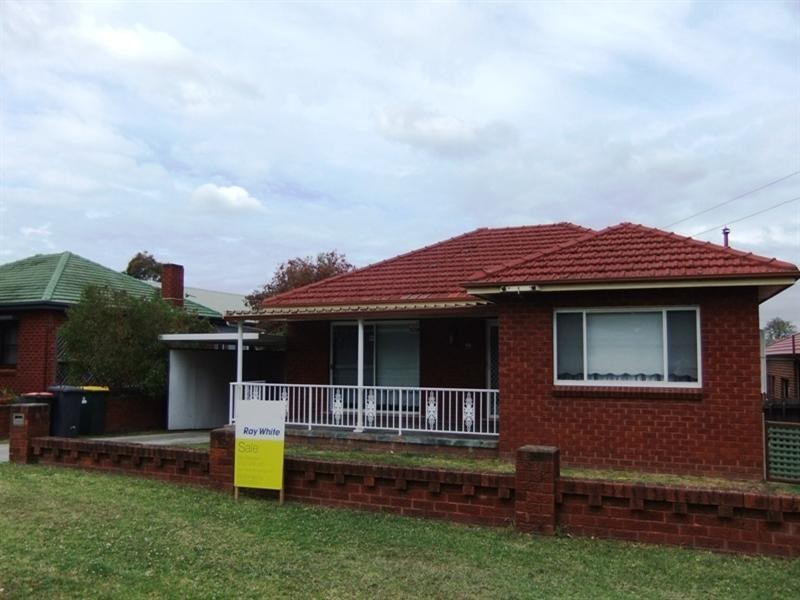 99 Mount Keira Road, West Wollongong NSW 2500