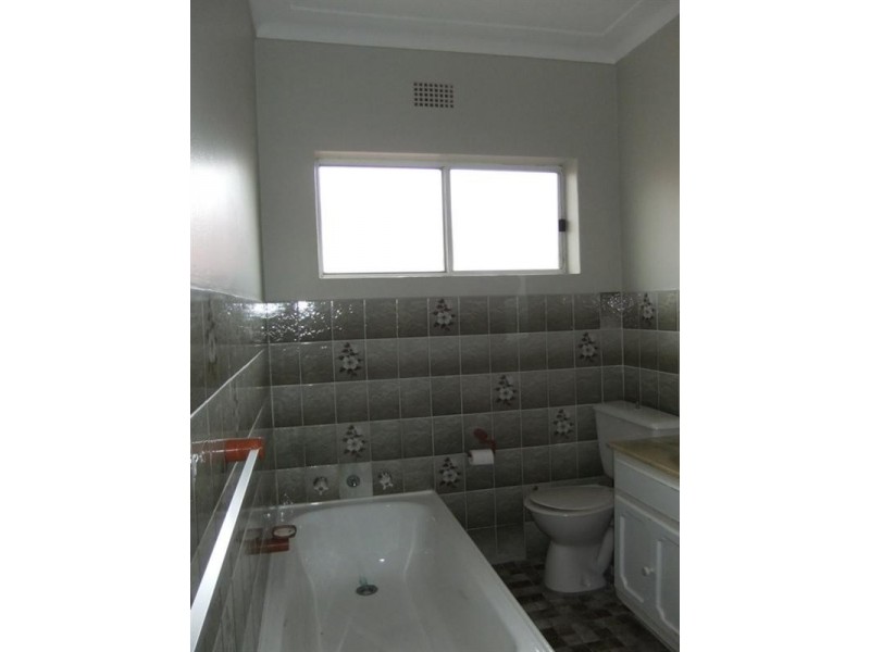 99 Mount Keira Road, West Wollongong NSW 2500