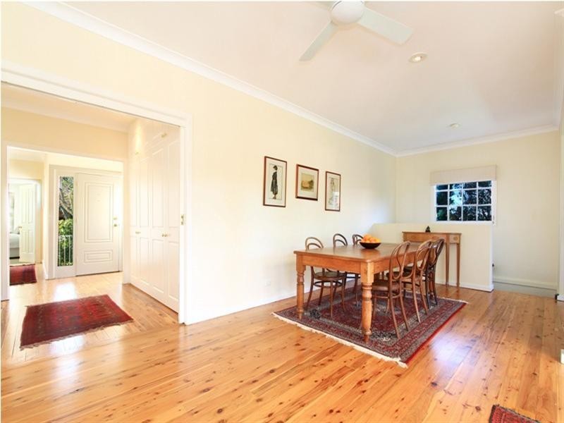 8 Byarong Avenue, Mangerton NSW 2500