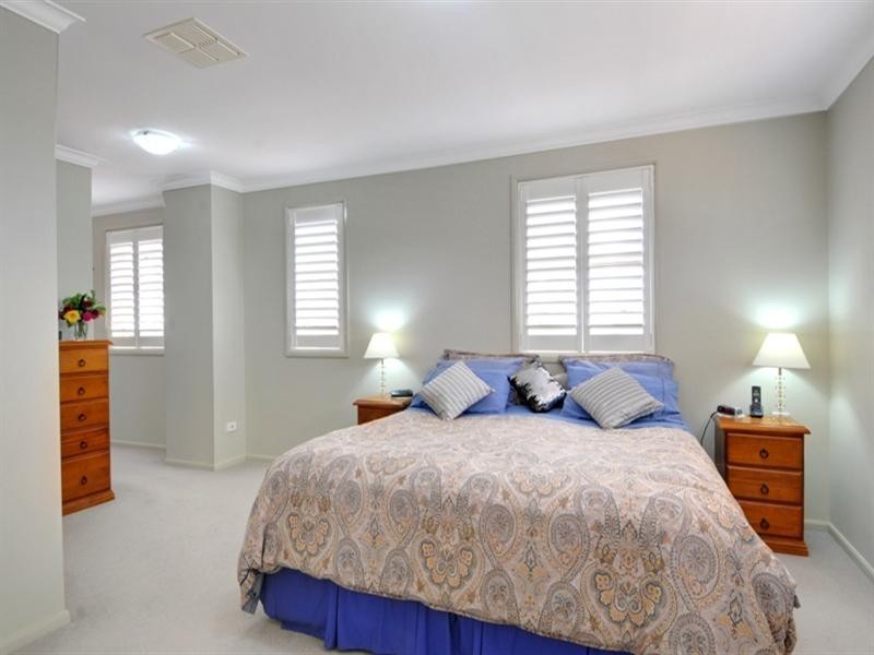 18 Eastern Avenue, Shellharbour NSW 2529