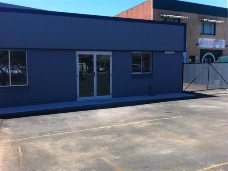 10 Industrial Road, Oak Flats NSW 2529