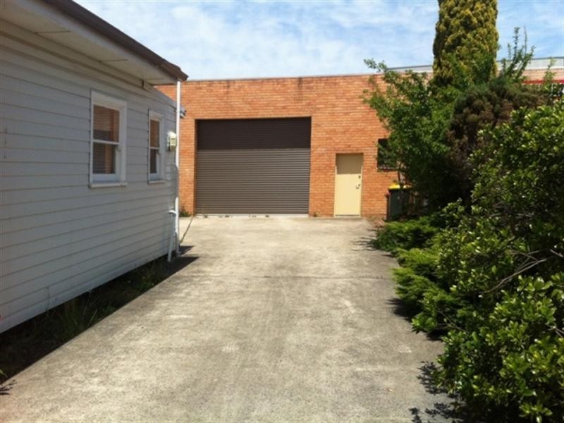 2/35 Jardine Street, Fairy Meadow NSW 2519