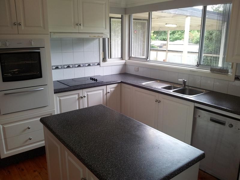 9 Kerrawah Avenue, Figtree NSW 2525