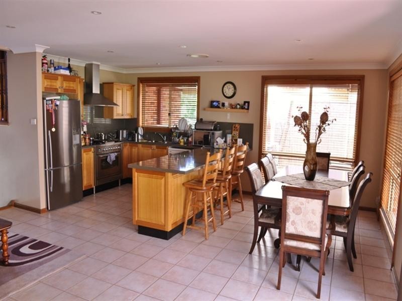 7 Kallara Link, Cordeaux Heights NSW 2526
