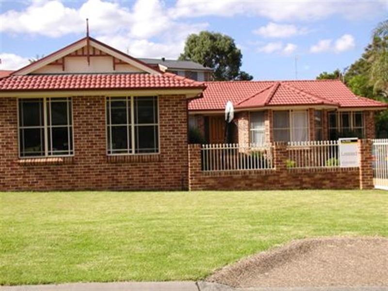 210 Derribong Drive, Cordeaux Heights NSW 2526