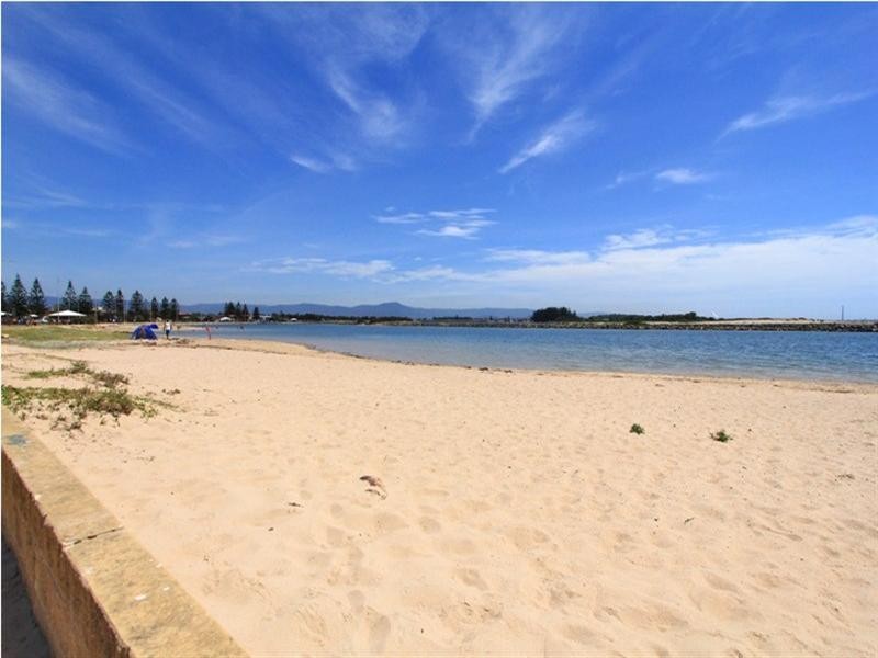 5 Pur Pur Avenue, Lake Illawarra NSW 2528