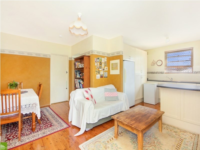 1/40 Bridge Street, Coniston NSW 2500