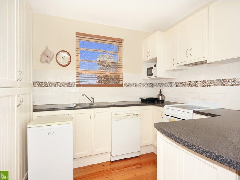 1/40 Bridge Street, Coniston NSW 2500